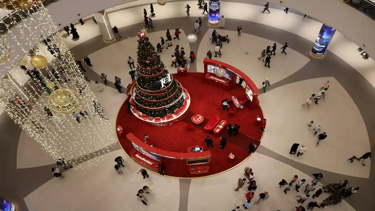 2. The Dubai Mall – Beyond Retail Therapy